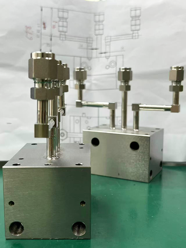 Finished orbital weld assembly 5